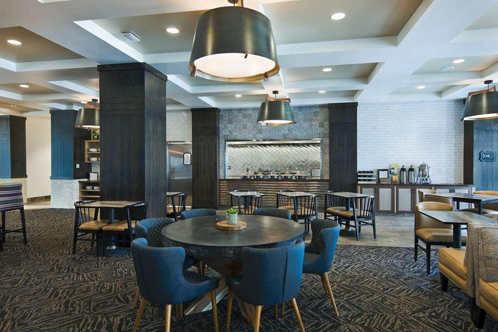 Oxford Suites Sonoma - Rohnert Park Restaurant photo