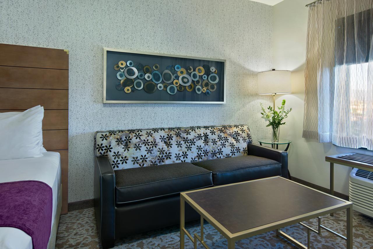 Oxford Suites Sonoma - Rohnert Park Extérieur photo