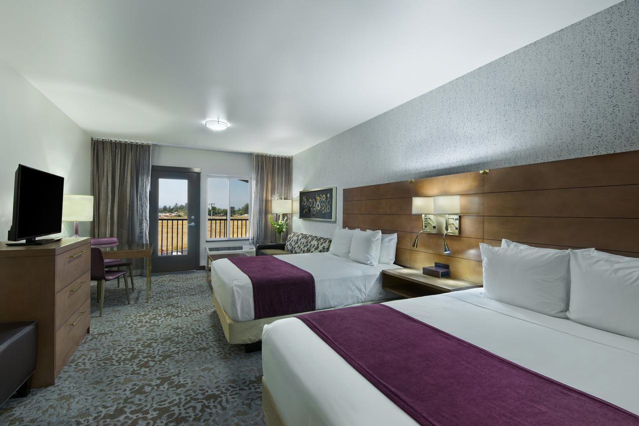 Oxford Suites Sonoma - Rohnert Park Extérieur photo