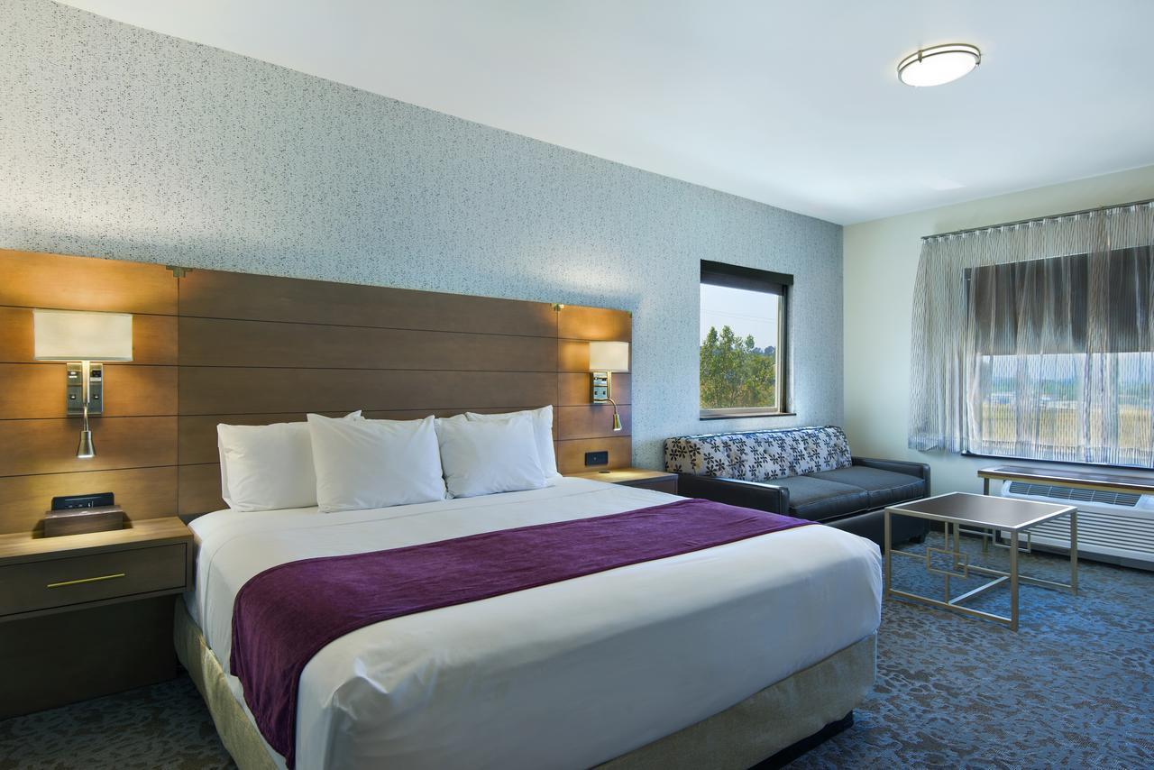 Oxford Suites Sonoma - Rohnert Park Extérieur photo