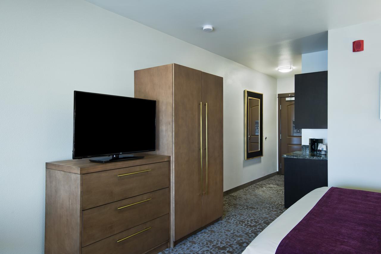 Oxford Suites Sonoma - Rohnert Park Chambre photo