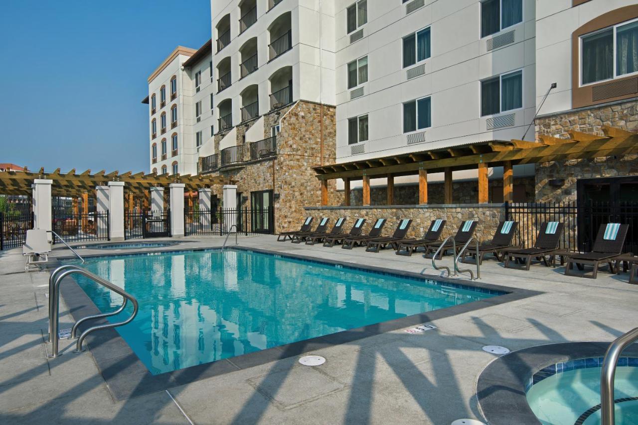 Oxford Suites Sonoma - Rohnert Park Extérieur photo